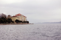 Uni Zadar vom Wasser aus